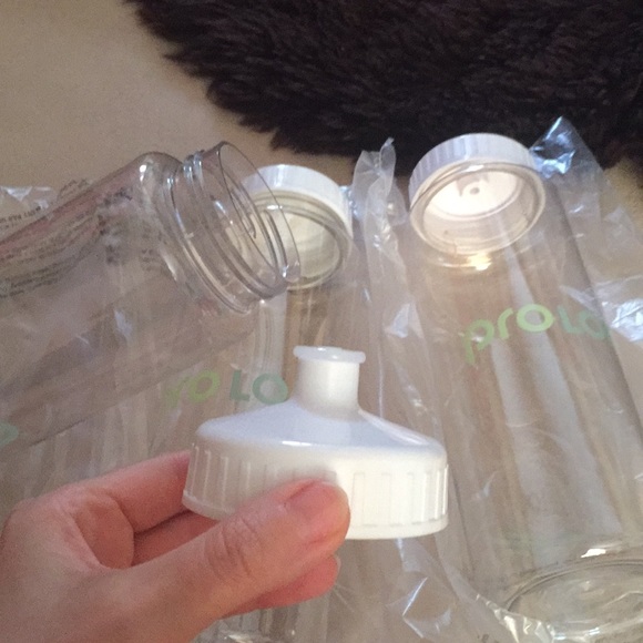 Brand New 32 FL OZ Water Bottle - Picture 2 of 2